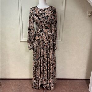 New! Vici Open Back Long Sleeve Maxi Dress